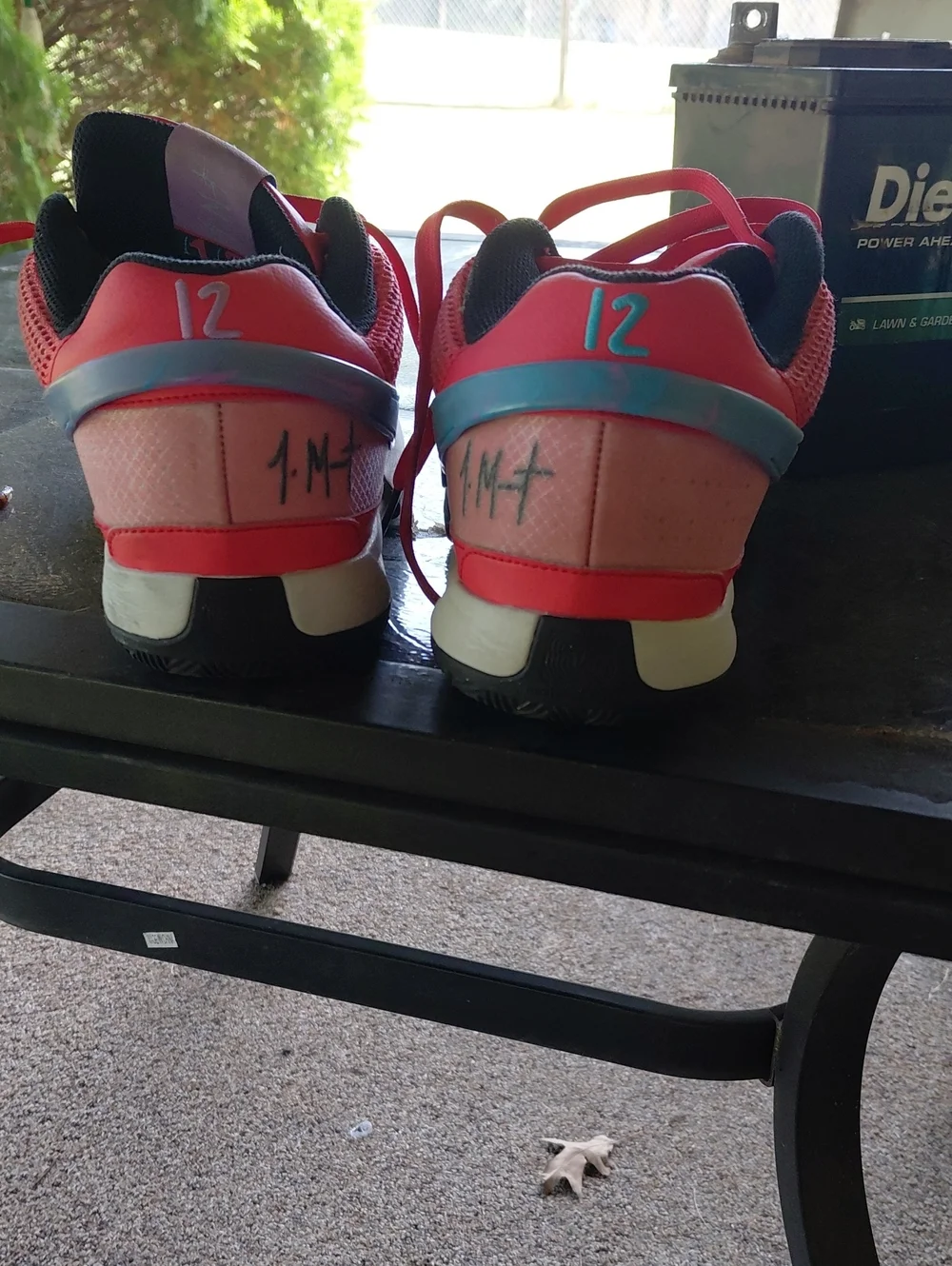 Red Athletic Sneakers with Teal Logo Men Nike 11.5 No Box Pink And Orange
